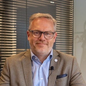 Marcel Antons, Thema eigenaar Adaptive Enterprise Applications